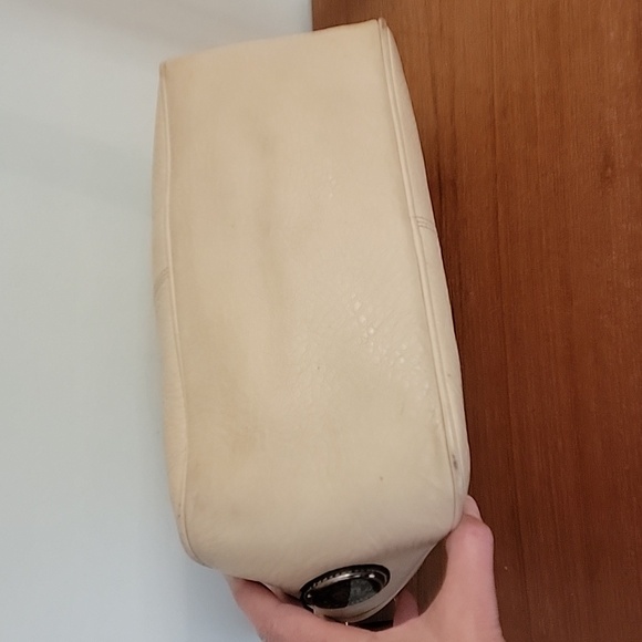 Dooney and Bourke All Weather Leather Bag - Picture 6 of 16